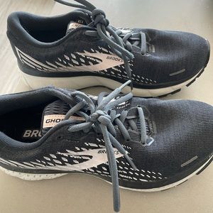 Brooks Ghost Running Shoes Women 7.5